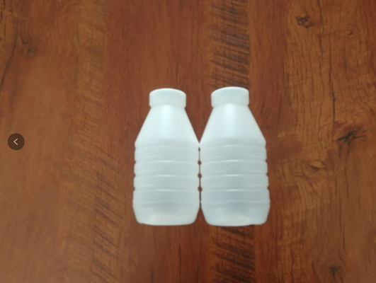 Dos moldes plásticos da máquina de molde 4 do sopro da garrafa do leite 1000ml totalmente automático giratório